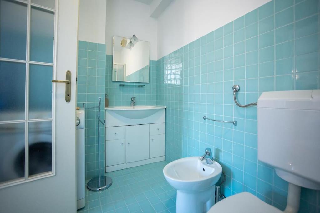 Torretta10 - Studio Apartment トリエステ エクステリア 写真