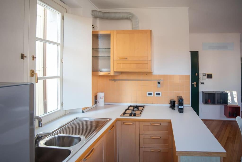 Torretta10 - Studio Apartment トリエステ エクステリア 写真